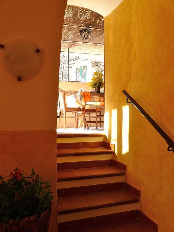 Appartamento Il Ruscello Dolceacqua Camera foto